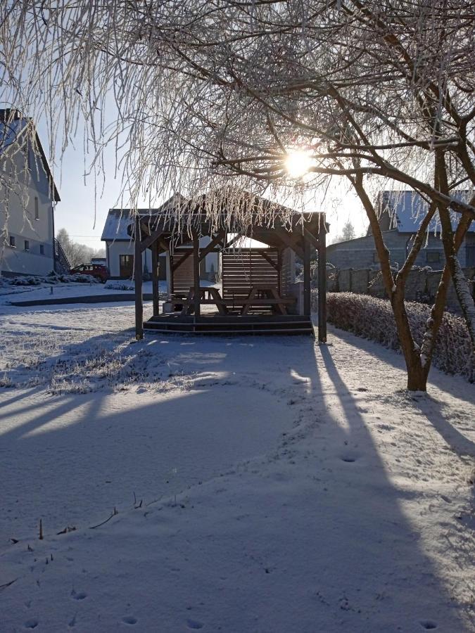 Agroturystyka Jodlowa - Rodzinne Apartamenty W Centrum Gor Swietokrzyskich - Sala Zabaw, Zwierzeta, Bilard Krajno-Zagorze Buitenkant foto