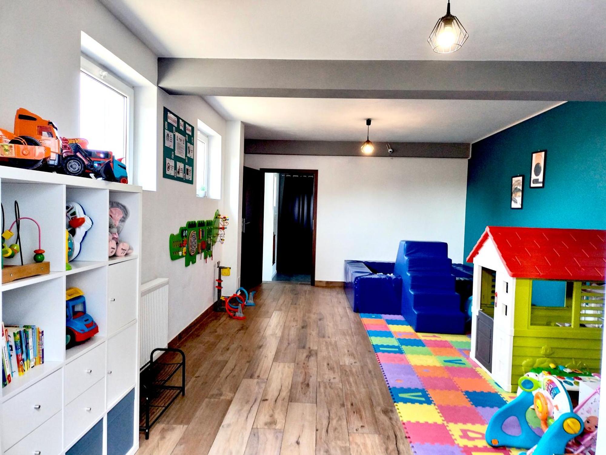 Agroturystyka Jodlowa - Rodzinne Apartamenty W Centrum Gor Swietokrzyskich - Sala Zabaw, Zwierzeta, Bilard Krajno-Zagorze Buitenkant foto