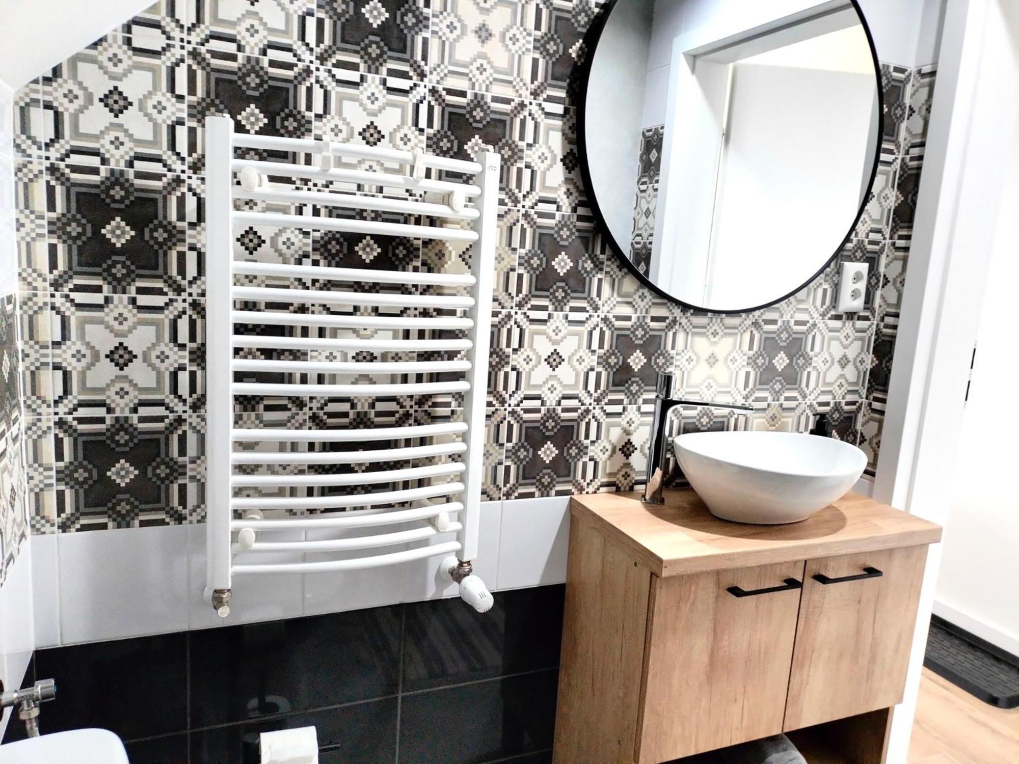 Agroturystyka Jodlowa - Rodzinne Apartamenty W Centrum Gor Swietokrzyskich - Sala Zabaw, Zwierzeta, Bilard Krajno-Zagorze Buitenkant foto