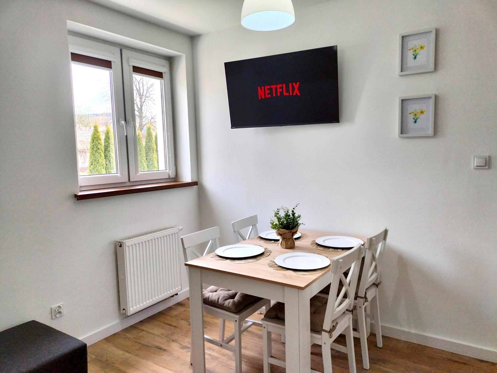 Agroturystyka Jodlowa - Rodzinne Apartamenty W Centrum Gor Swietokrzyskich - Sala Zabaw, Zwierzeta, Bilard Krajno-Zagorze Buitenkant foto