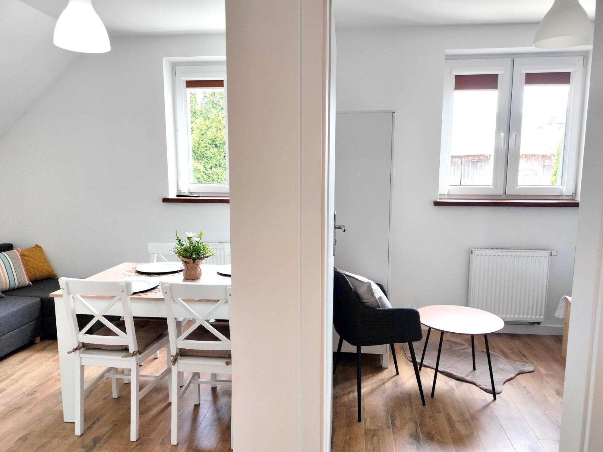 Agroturystyka Jodlowa - Rodzinne Apartamenty W Centrum Gor Swietokrzyskich - Sala Zabaw, Zwierzeta, Bilard Krajno-Zagorze Buitenkant foto